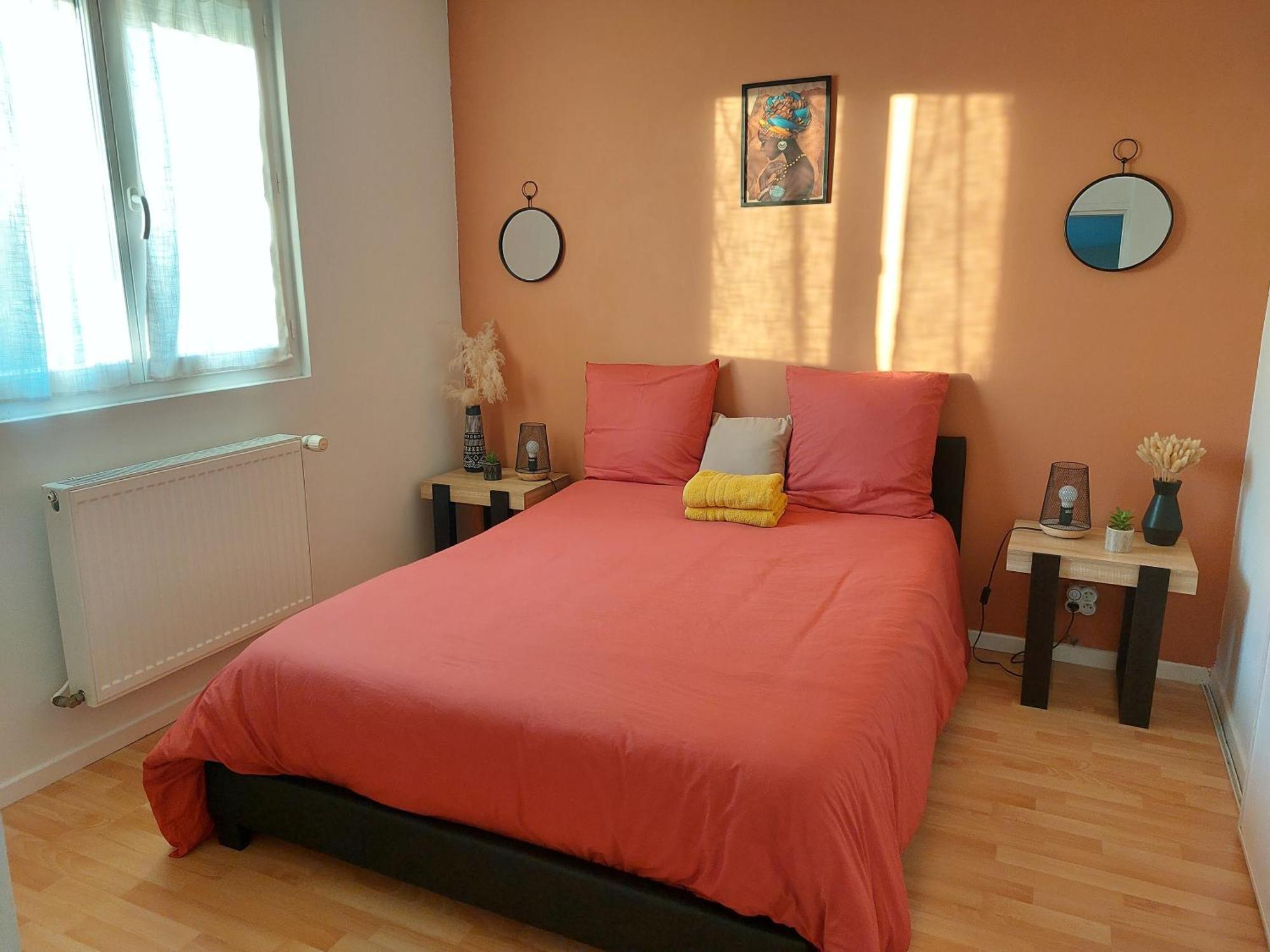 Ferienwohnung Le Chic Ethnic Dreux Exterior foto