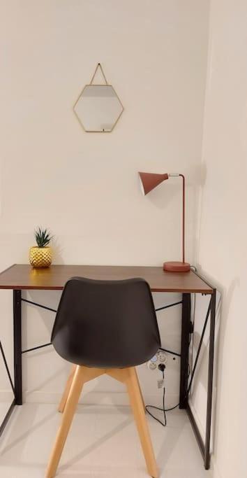 Ferienwohnung Le Chic Ethnic Dreux Exterior foto